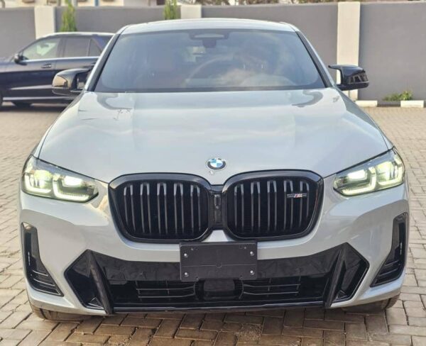 2025 X4 BMW M40i